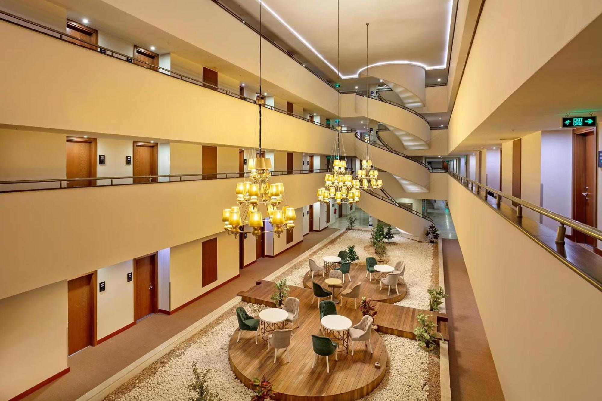FUN&SUN Life Belek Hotel Eksteriør billede